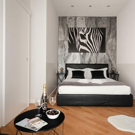Deluxe Central Apartment Bergamo Eksteriør billede