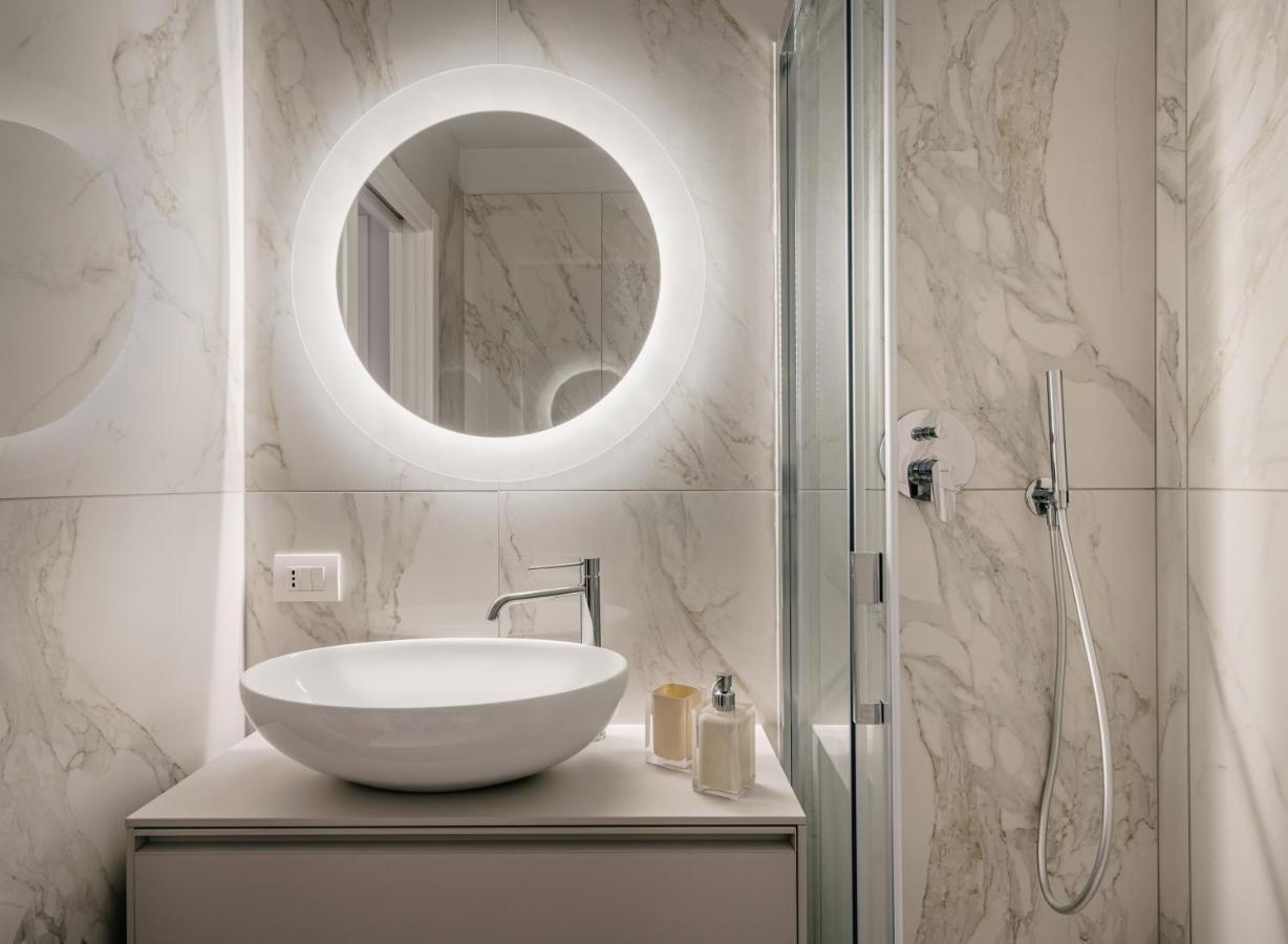 Deluxe Central Apartment Bergamo Eksteriør billede